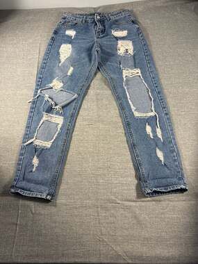 Fashion Nova High-Rise Distressed Mom Jeans in Medium Blue Wash Size Medium